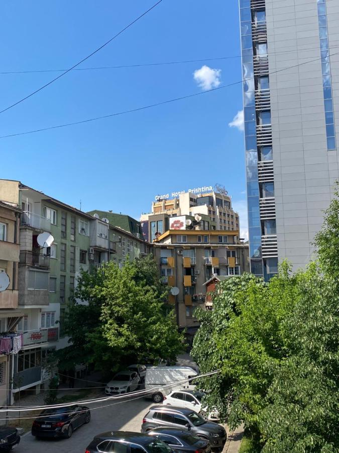 Hotspot Apartments - City Center Pristina Eksteriør bilde