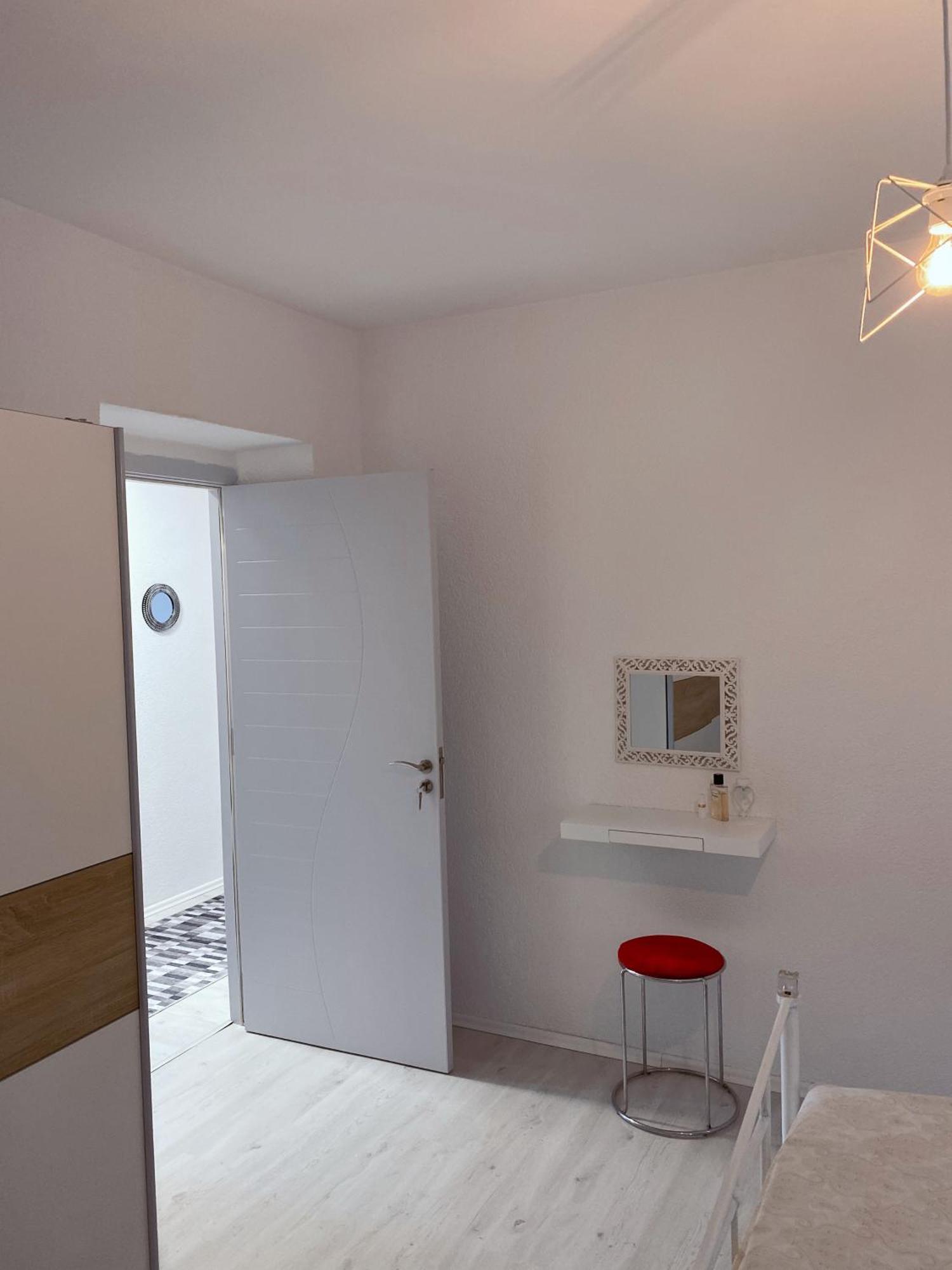 Hotspot Apartments - City Center Pristina Eksteriør bilde